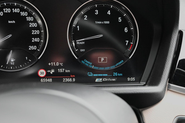 BMW X2 XDrive25e Executive M-Sport 220 PK Dealer o.h Head-Up Camera Leder LED 19''