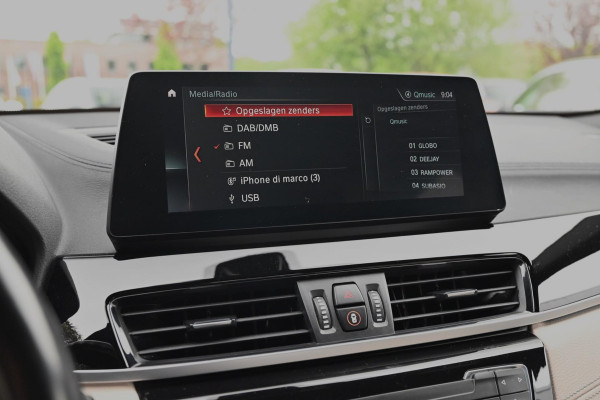 BMW X2 XDrive25e Executive M-Sport 220 PK Dealer o.h Head-Up Camera Leder LED 19''