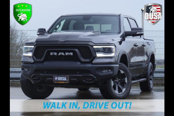 Dodge Ram 1500 Rebel | 5.7 V8 | 4x4 | Crew Cab Panoramadak | Niveau regeling / luchtvering | Deksel Nieuw binnen!