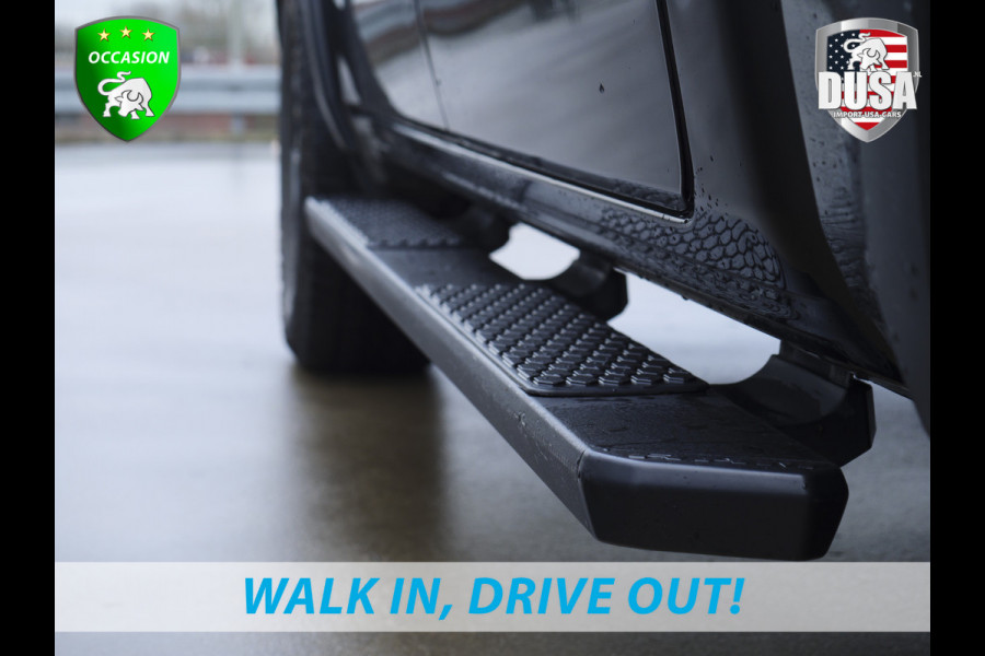 Dodge Ram 1500 Rebel | 5.7 V8 | 4x4 | Crew Cab Panoramadak | Niveau regeling / luchtvering | Deksel Nieuw binnen!