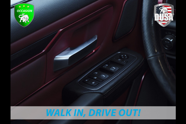 Dodge Ram 1500 Rebel | 5.7 V8 | 4x4 | Crew Cab Panoramadak | Niveau regeling / luchtvering | Deksel Nieuw binnen!