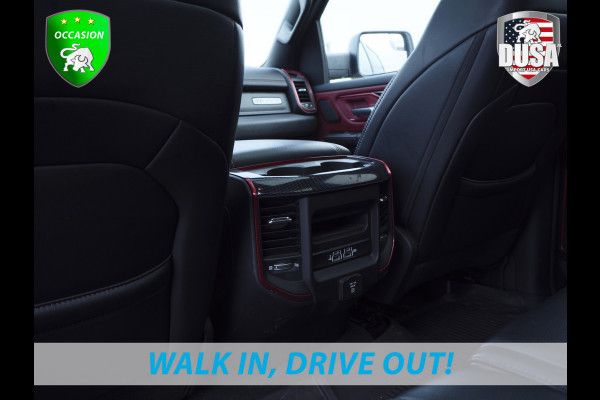 Dodge Ram 1500 Rebel | 5.7 V8 | 4x4 | Crew Cab Panoramadak | Niveau regeling / luchtvering | Deksel Nieuw binnen!
