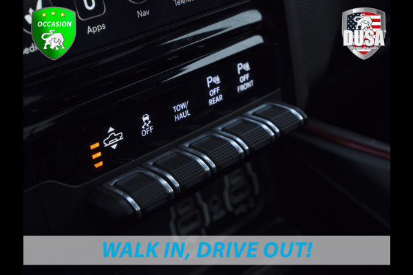 Dodge Ram 1500 Rebel | 5.7 V8 | 4x4 | Crew Cab Panoramadak | Niveau regeling / luchtvering | Deksel Nieuw binnen!