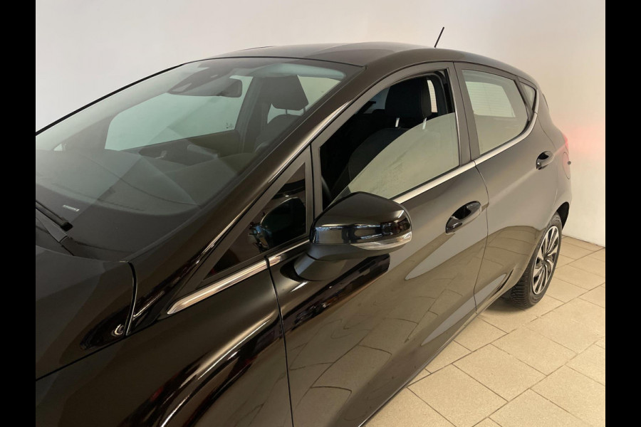 Ford Fiesta 1.0 EcoBoost Hybrid Titanium X 125PK MILD HYBRID AIRCO NAVI CRUISE APPLE CARPLAY VELGEN NIEUWSTAAT