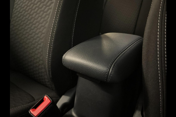 Ford Fiesta 1.0 EcoBoost Hybrid Titanium X 125PK MILD HYBRID AIRCO NAVI CRUISE APPLE CARPLAY VELGEN NIEUWSTAAT