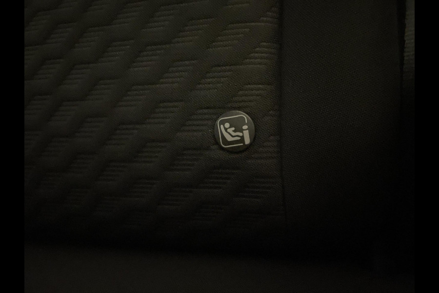 Ford Fiesta 1.0 EcoBoost Hybrid Titanium X 125PK MILD HYBRID AIRCO NAVI CRUISE APPLE CARPLAY VELGEN NIEUWSTAAT