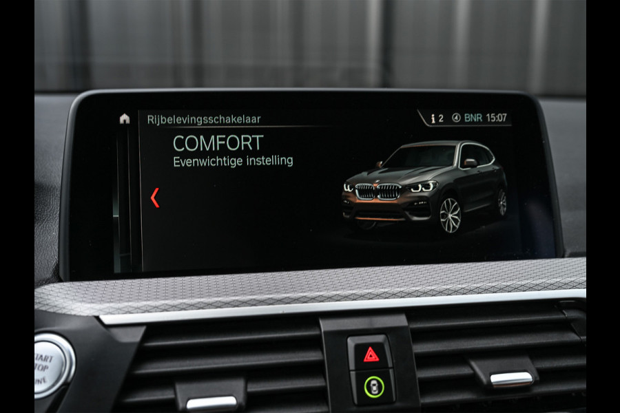 BMW X3 xDrive30d High Executive · M-Sport Pro · Comfort access · Head-up · Adaptive cruise · Stuurverwarming · Stoelverwarming · Bmw la
