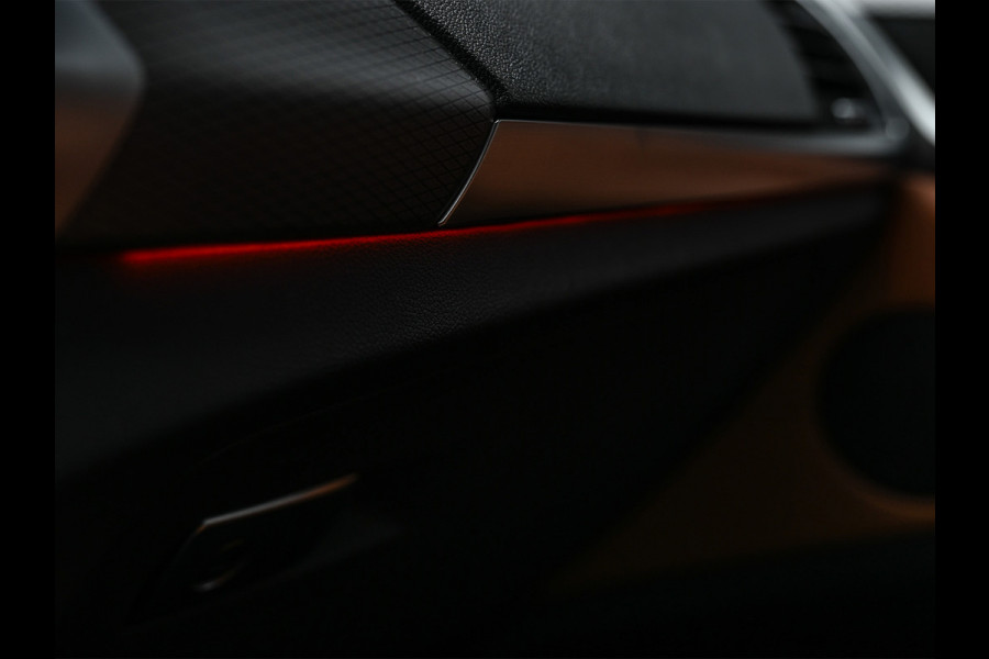 BMW X3 xDrive30d High Executive · M-Sport Pro · Comfort access · Head-up · Adaptive cruise · Stuurverwarming · Stoelverwarming · Bmw la