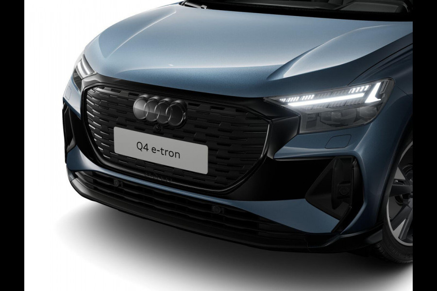 Audi Q4 e-tron 45 S edition Competition 82 kWh 286 pk | Assistentiepakket plus | Comfortpakket | Optiekpakket zwart plus | Ambient verlichting |
