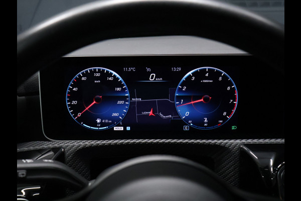 Mercedes-Benz A-Klasse 160 Business Solution [CRUISE CONTROL, APPLE CARPLAY, ACHTERUITRIJCAMERA, PDC V+A, LANE ASSIST, STOELVERWARMING, AUTOMATISCHE AIRCO, LICHTMETALEN VELGEN, NIEUWSTAAT]