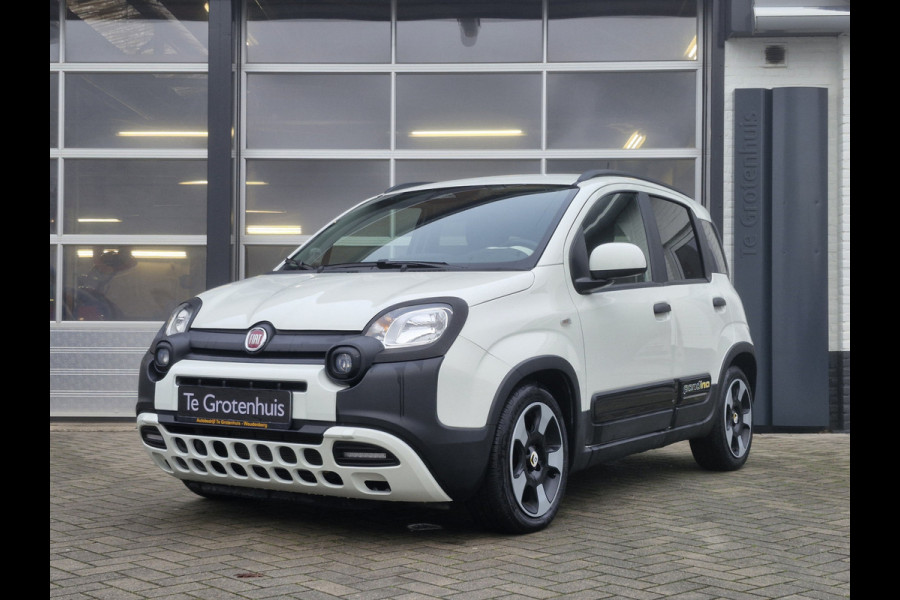 Fiat Panda 1.0 Hybrid Cross Pandina