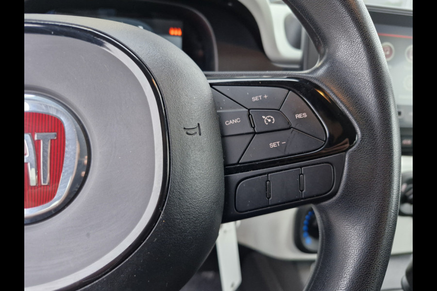 Fiat Panda 1.0 Hybrid Cross Pandina