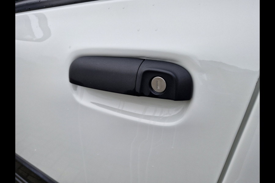 Fiat Panda 1.0 Hybrid Cross Pandina