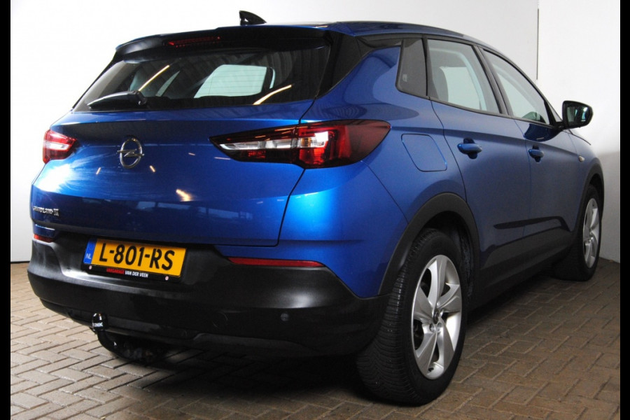 Opel Grandland X 1.2 Turbo Bus. Ex. || Apple Carplay! || Trekhaak afneembaar