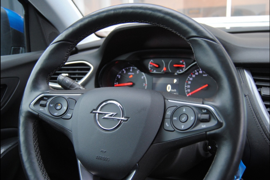 Opel Grandland X 1.2 Turbo Bus. Ex. || Apple Carplay! || Trekhaak afneembaar