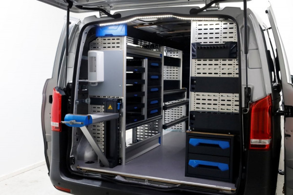 Mercedes-Benz Vito 114 CDI 136pk Compact 9G Automaat 2x Schuifdeur/LED/Camera/Inrichting 07-2022