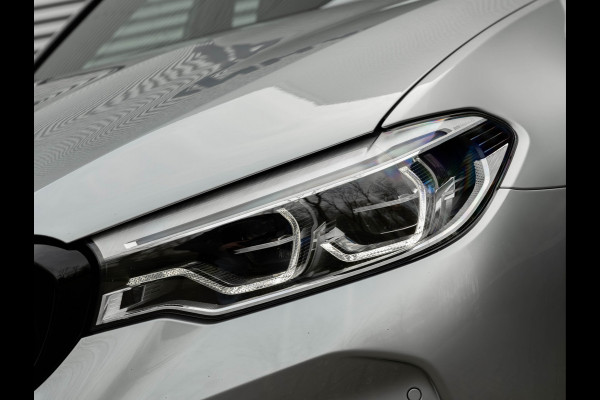 BMW 5 Serie M5 - Individual ''Pure Metal Silver'' - Carbon Brakes - Bowers & Wilkins