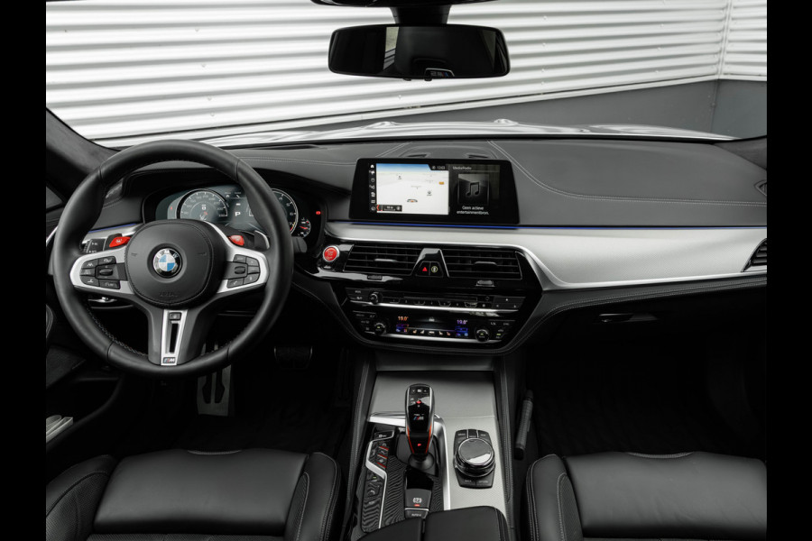 BMW 5 Serie M5 - Individual ''Pure Metal Silver'' - Carbon Brakes - Bowers & Wilkins