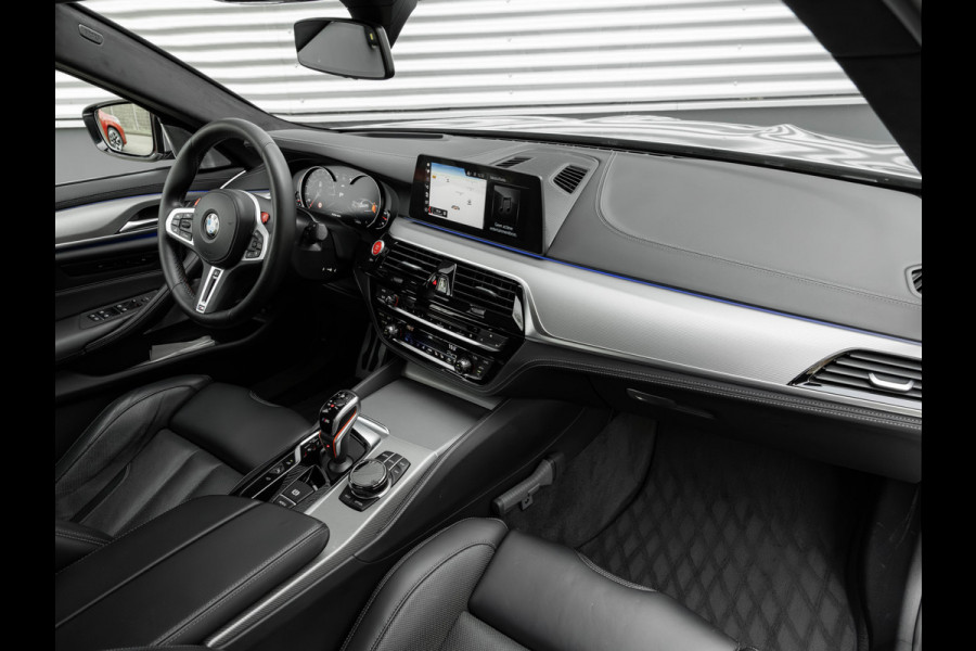 BMW 5 Serie M5 - Individual ''Pure Metal Silver'' - Carbon Brakes - Bowers & Wilkins