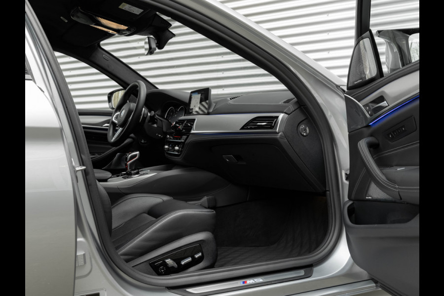 BMW 5 Serie M5 - Individual ''Pure Metal Silver'' - Carbon Brakes - Bowers & Wilkins