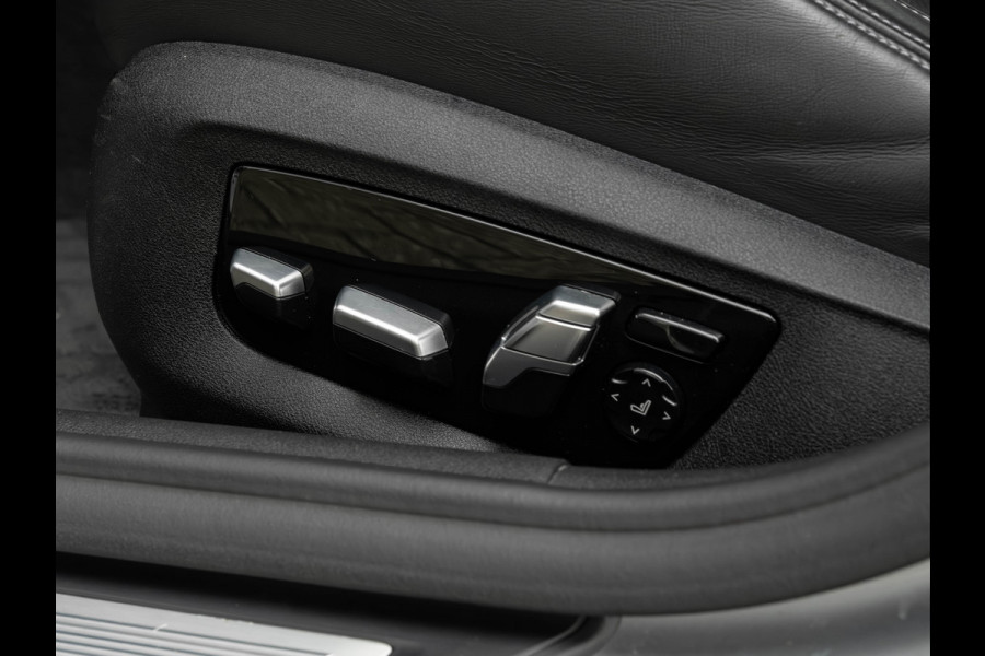 BMW 5 Serie M5 - Individual ''Pure Metal Silver'' - Carbon Brakes - Bowers & Wilkins