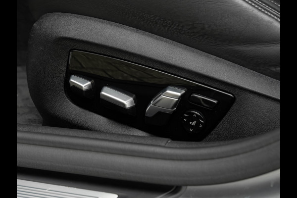 BMW 5 Serie M5 - Individual ''Pure Metal Silver'' - Carbon Brakes - Bowers & Wilkins