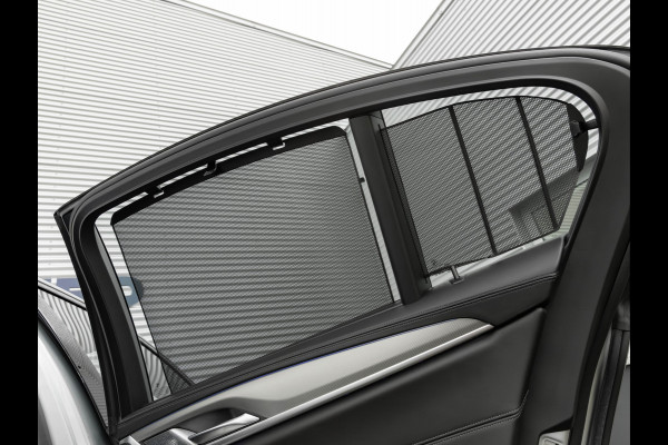 BMW 5 Serie M5 - Individual ''Pure Metal Silver'' - Carbon Brakes - Bowers & Wilkins