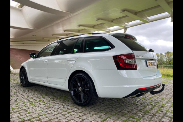 Škoda Octavia Combi 2.0 TSI RS 245 Business Panorama
