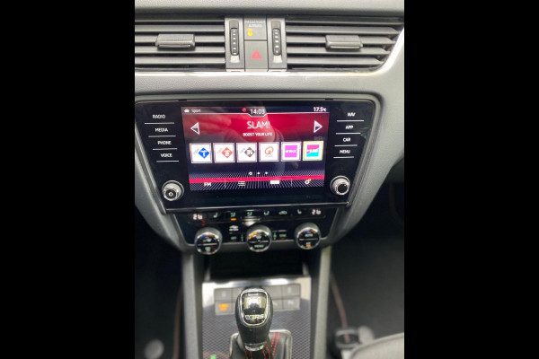 Škoda Octavia Combi 2.0 TSI RS 245 Business Panorama