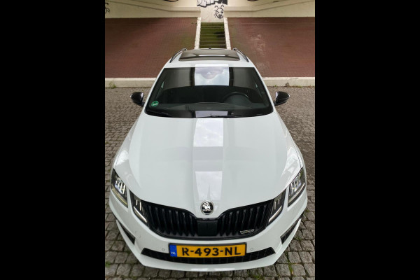 Škoda Octavia Combi 2.0 TSI RS 245 Business Panorama