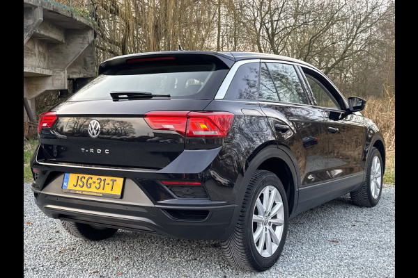 Volkswagen T-Roc TSI 150PK DSG STYLE CARPLAY/ACC/PDC