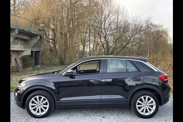 Volkswagen T-Roc TSI 150PK DSG STYLE CARPLAY/ACC/PDC