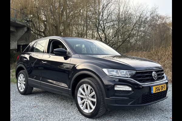 Volkswagen T-Roc TSI 150PK DSG STYLE CARPLAY/ACC/PDC