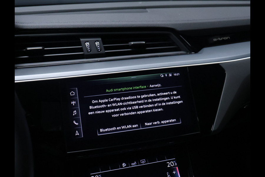 Audi e-tron 55 quattro Business edition Plus 95 kWh [LUCHTVERING, SCHUIFDAK, APPLE CARPLAY, VERWARMDE ACHTERBANK, CAMERA, NIEUWSTAAT]