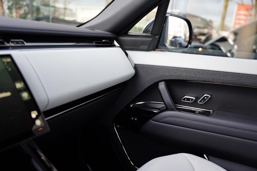 Land Rover Range Rover Sport P 460 E Dynamic HSE