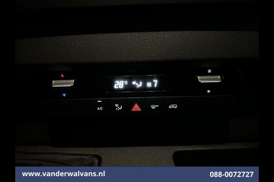 Mercedes-Benz Sprinter 317 CDI 170pk L3H2 Euro6 Airco | 360 graden Camera | Apple Carplay | Cruisecontrol Android Auto, Stoelverwarming, Chauffeursstoel, Parkeersensoren, Bijrijdersbank