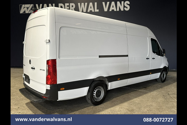 Mercedes-Benz Sprinter 317 CDI 170pk L3H2 Euro6 Airco | 360 graden Camera | Apple Carplay | Cruisecontrol Android Auto, Stoelverwarming, Chauffeursstoel, Parkeersensoren, Bijrijdersbank