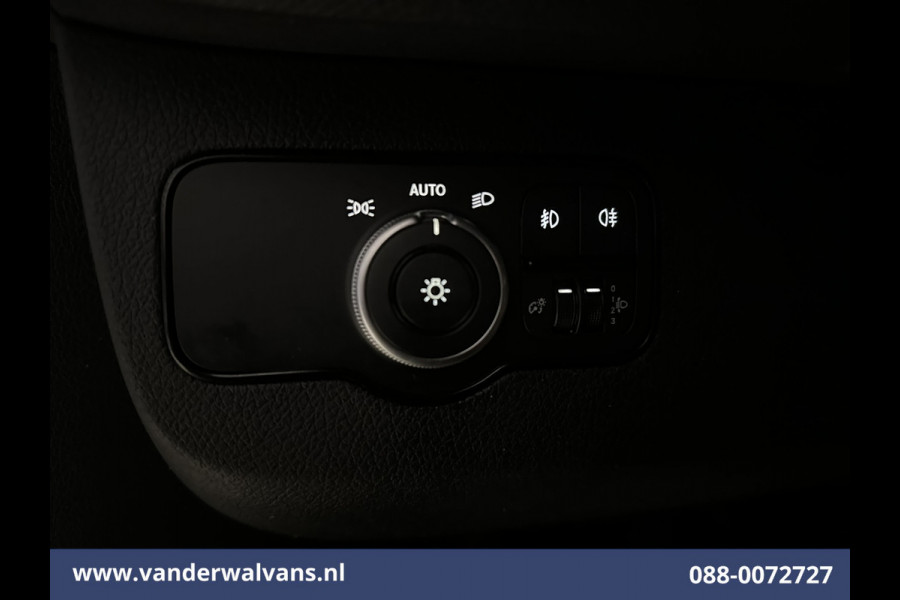 Mercedes-Benz Sprinter 317 CDI 170pk L3H2 Euro6 Airco | 360 graden Camera | Apple Carplay | Cruisecontrol Android Auto, Stoelverwarming, Chauffeursstoel, Parkeersensoren, Bijrijdersbank