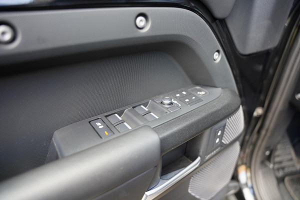 Land Rover Defender 110 P 525 V8 Carpathian Edition CHRISTMAS PRESENT