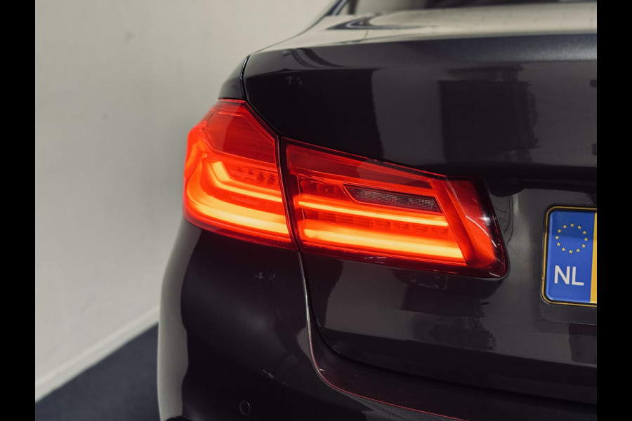 BMW 5 Serie 530i High Exe. M-Sport | 1e Eig! | LED | harman/kardon
