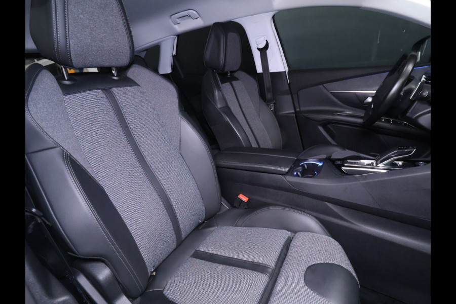 Peugeot 3008 1.2 PureTech Allure RIEM VERV. [TREKHAAK, MEMORY SEATS, CRUISE CONTROL, APPLE CARPLAY, ANDROID AUTO, ACHTERUITRIJCAMERA, PDC V+A, STOELVERWARMING, ELEKTRISCHE ACHTERKLEP, NIEUWSTAAT]