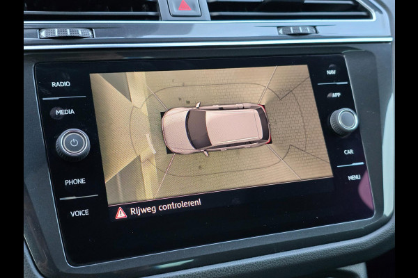 Volkswagen Tiguan 2.0 TSI 4Motion R-Line Pano | 360° Camera | Trekhaak | Elektr. Achterklep