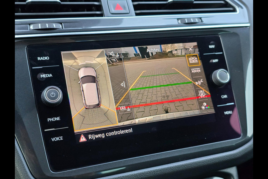 Volkswagen Tiguan 2.0 TSI 4Motion R-Line Pano | 360° Camera | Trekhaak | Elektr. Achterklep