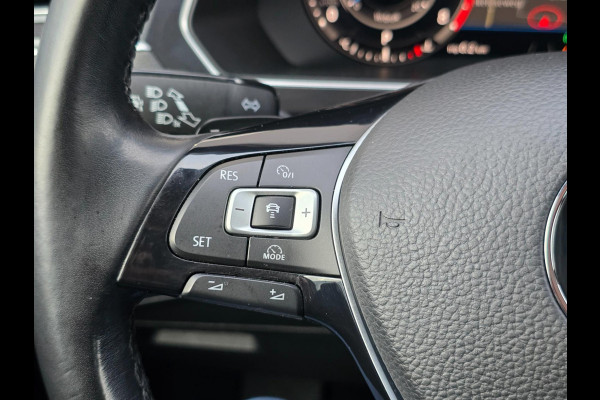 Volkswagen Tiguan 2.0 TSI 4Motion R-Line Pano | 360° Camera | Trekhaak | Elektr. Achterklep