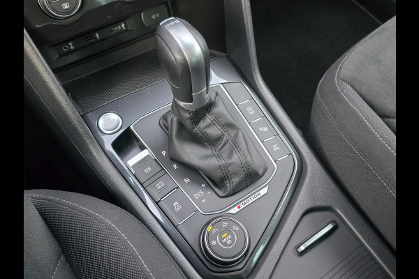 Volkswagen Tiguan 2.0 TSI 4Motion R-Line Pano | 360° Camera | Trekhaak | Elektr. Achterklep