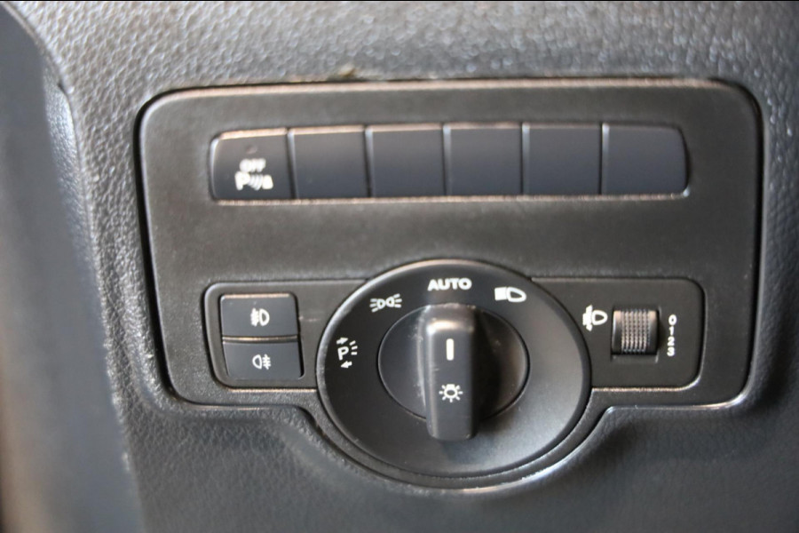 Mercedes-Benz Vito 116 CDI LANG AUTOMAAT CLIMA/AIRCO CRYUSE CAMERA TREKHAAK NAVI PDC v+a LEDER LEASE v/a €144,- pm INRUIL MOG