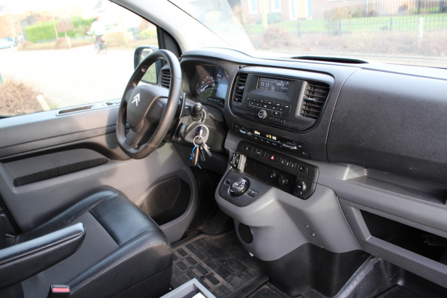 Citroën Jumpy XL 2.0 BlueHDI 180PK E6 Automaat M Club L3 -- professionele honden inrichting --