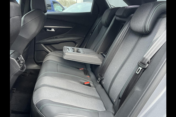 Peugeot 3008 1.6 HYbrid 180 Allure Pack Business VAN: €29.900,- VOOR: €26.877,- UW EINDEJAARSVOORDEEL: €3.023| PHEV PLUG-IN HYBRIDE| 10.000KM!!| DODE HOEK| CAMERA|ADAPTIVE CRUISE|  CARPLAY/ ANDROID AUTO