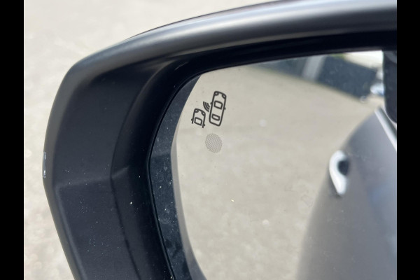 Peugeot 3008 1.6 HYbrid 180 Allure Pack Business VAN: €29.900,- VOOR: €26.877,- UW EINDEJAARSVOORDEEL: €3.023| PHEV PLUG-IN HYBRIDE| 10.000KM!!| DODE HOEK| CAMERA|ADAPTIVE CRUISE|  CARPLAY/ ANDROID AUTO