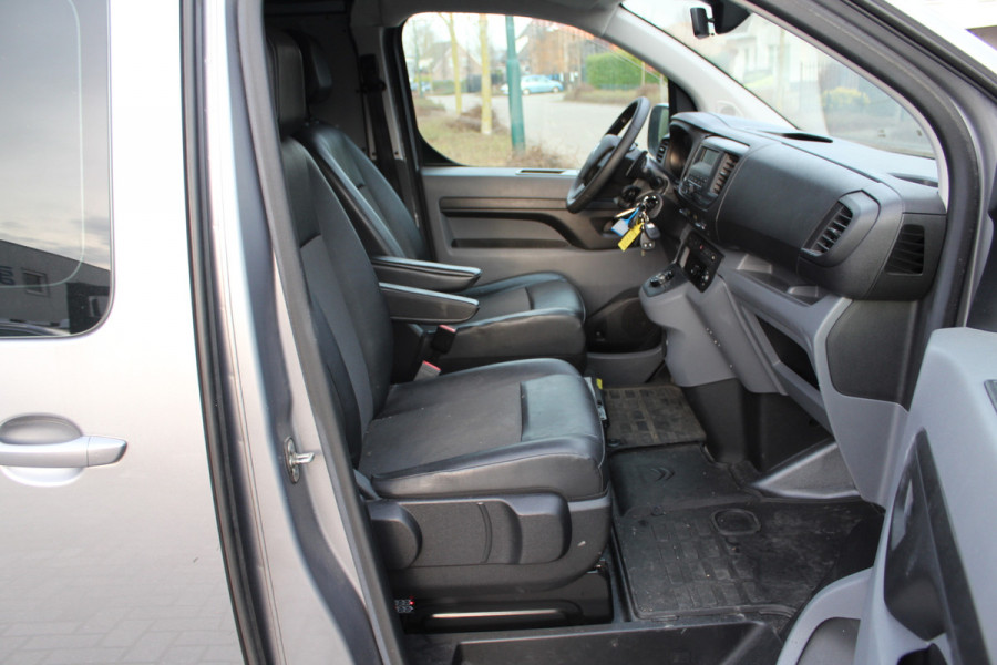 Citroën Jumpy 2.0 BlueHDI 180PK E6 Automaat M Club L2 -- professionele honden inrichting --